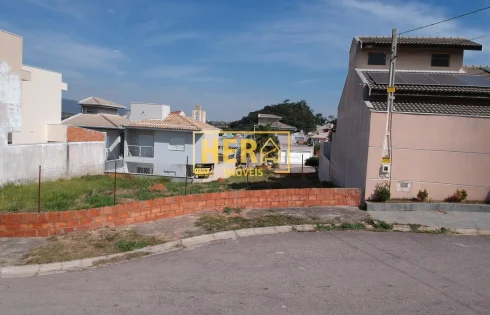 Terreno em Residencial Santa Giovana, Jundiaí