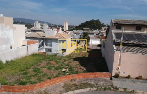 Terreno em Residencial Santa Giovana, Jundiaí