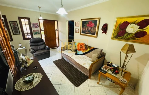 Casa em Jardim Danúbio, Jundiaí