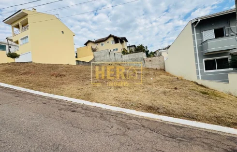 Terreno em Jardim Novo Mundo, Jundiaí