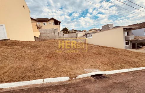 Terreno em Jardim Novo Mundo, Jundiaí