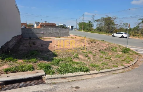 Terreno em Jardim Vale Verde, Jundiaí