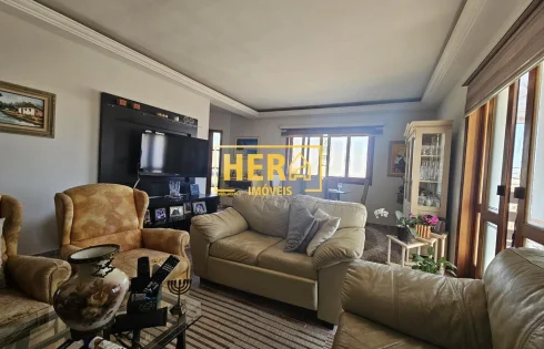 Casa em Rainha, Louveira