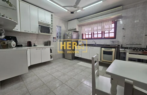 Casa em Rainha, Louveira