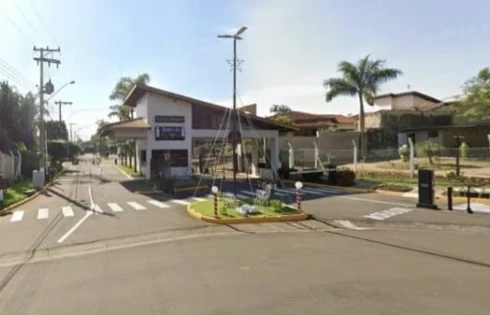Casa em Parque Terras de Santa Olívia, Araras