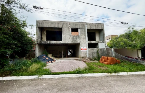 Casa em Villaggio Capríccio, Louveira