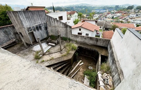 Casa em Villaggio Capríccio, Louveira