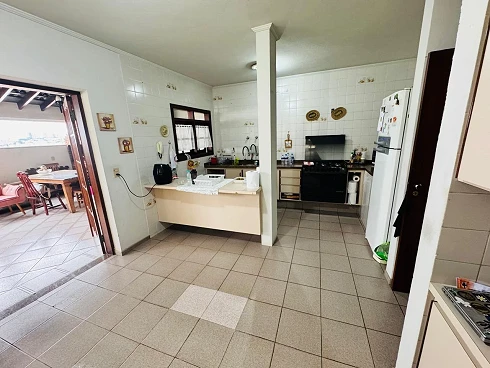 Casa 3 Quartos com 1 Suíte e 162m² - Vianelo - Foto 15