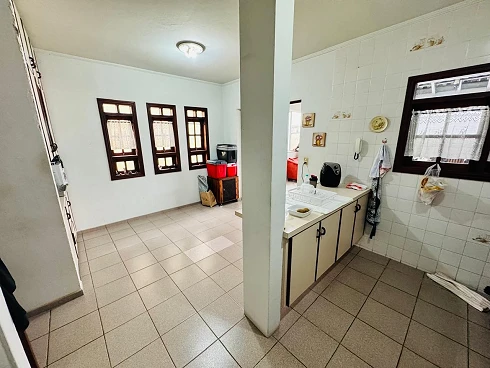 Casa 3 Quartos com 1 Suíte e 162m² - Vianelo - Foto 16