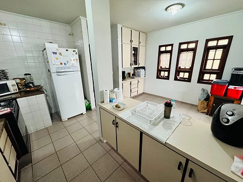 Casa 3 Quartos com 1 Suíte e 162m² - Vianelo - Foto 17