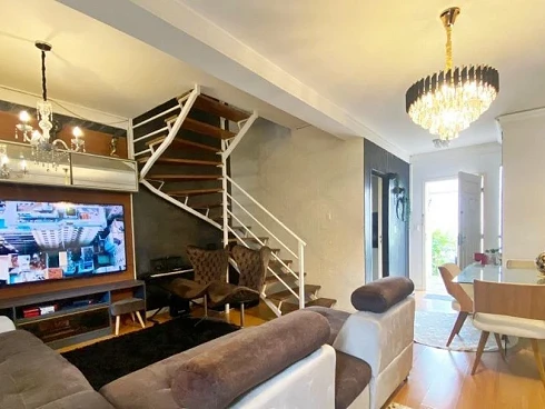 Casa em Jardim Shangai, Jundiaí
