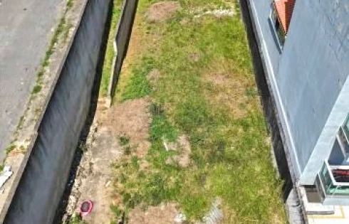 Terreno em Jardim Santo André, Santo André