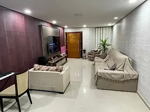 Sobrado Geminado com 3 quartos em Vila Assunção, Santo André