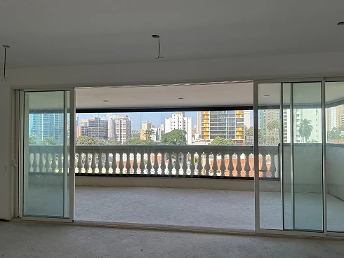 Apartamento em Cambuí, Campinas