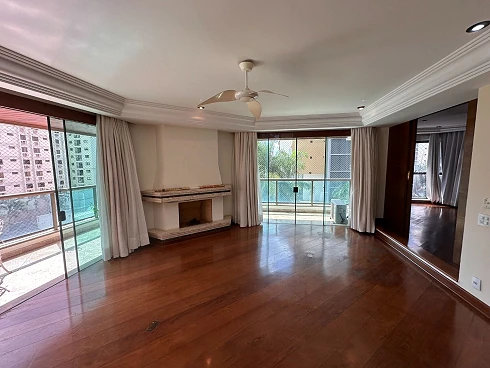 Apartamento em Cambuí, Campinas