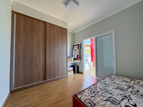 Casa em Condomínio em Paulínia | 100% Reformada | Piscina, Espaço Gourmet e Hidromassagem | Conforto e Sofisticação em Cada Detalhe - Foto 17