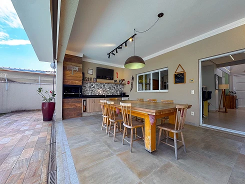Casa em Condomínio em Paulínia | 100% Reformada | Piscina, Espaço Gourmet e Hidromassagem | Conforto e Sofisticação em Cada Detalhe - Foto 8