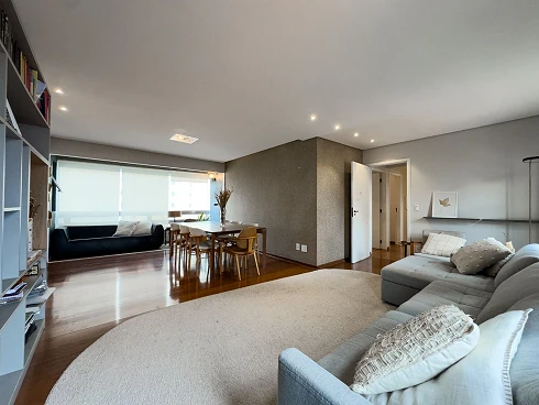 Apartamento em Cambuí, Campinas