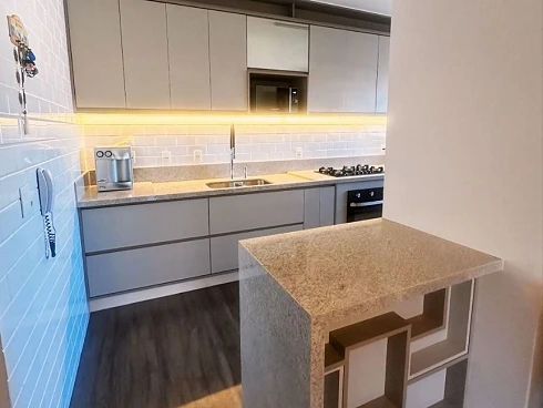 Apartamento Mobiliado | 80m² | 3 Dormitórios (1 Suíte) | Sacada Privativa e Excelente Distribuição dos Ambientes. - Foto 12
