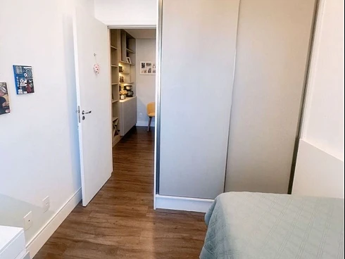 Apartamento Mobiliado | 80m² | 3 Dormitórios (1 Suíte) | Sacada Privativa e Excelente Distribuição dos Ambientes. - Foto 9