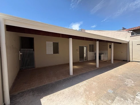Casa em Jardim das Oliveiras, Campinas