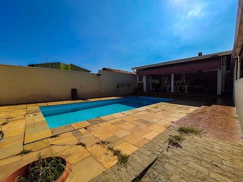 Casa no Jardim Eulina | 700m² de Terreno | 4 Dormitórios (3 Suítes) | Piscina e Ampla Área de Lazer - Foto 28