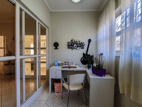 Casa no Jardim Eulina | 700m² de Terreno | 4 Dormitórios (3 Suítes) | Piscina e Ampla Área de Lazer - Foto 6
