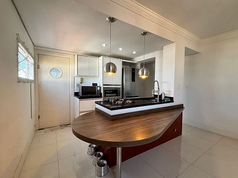 Apartamento em Taquaral, Campinas