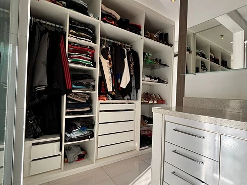 Edifício Astúrias | 57m² | 1 Suíte com Closet | Escritório | Andar Alto | Vaga Coberta - Foto 13