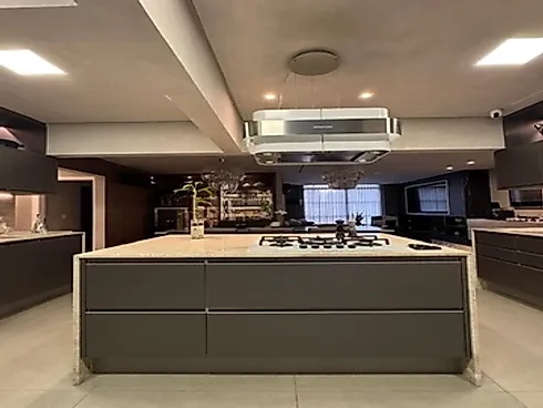 Apartamento 3 Quartos com 1 Suíte e 158m² - Vila Itapura - Foto 32
