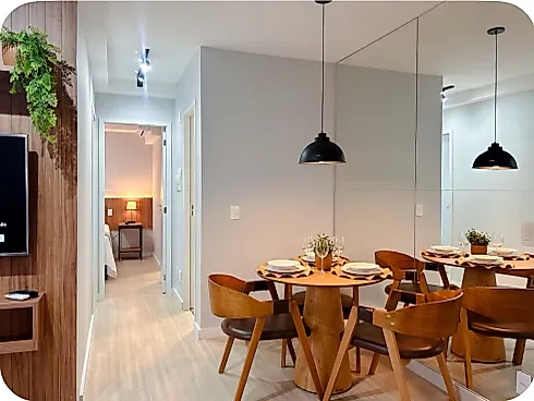 Apartamento 2 Dormitórios no Centro Operando com Airbnb - Foto 13