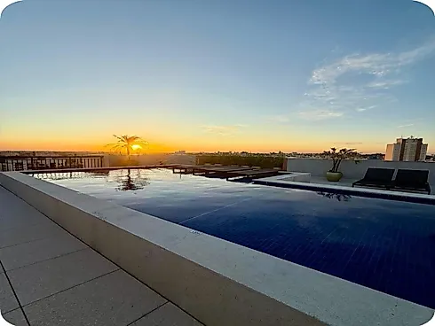 Apartamento 2 Dormitórios no Centro Operando com Airbnb - Foto 35
