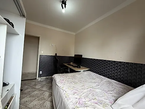 Apartamento à Venda com 3 Dormitórios. Suíte. Vaga Coberta - Foto 7