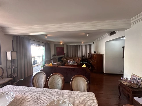 Apartamento em Cambuí, Campinas