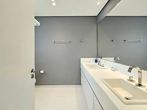 Casa de Condomínio à Venda com 690m², 4 Quartos e 3 Vagas - Foto 15