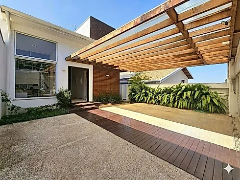 Casa em condomínio em Caminhos de San Conrado (Sousas), Campinas