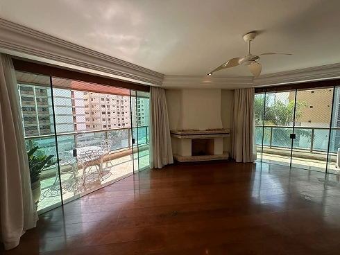 Apartamento em Cambuí, Campinas