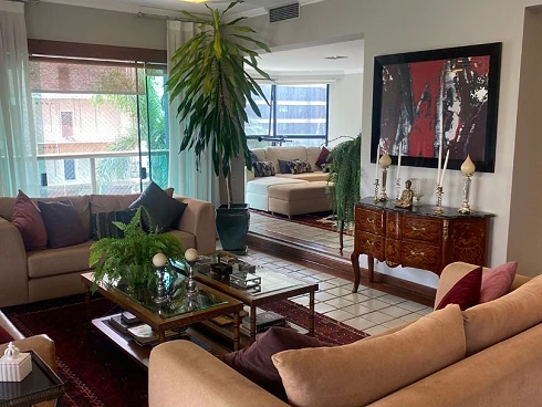 Apartamento em Cambuí, Campinas