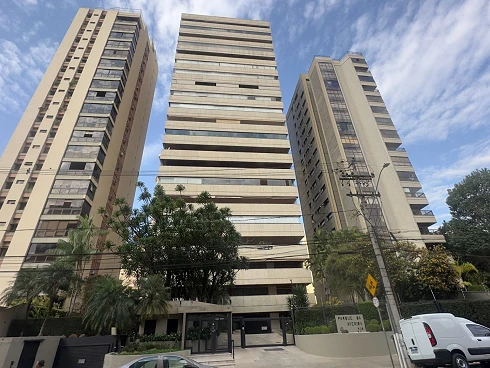 Apartamento em Cambuí, Campinas