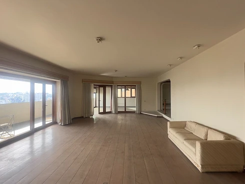 Apartamento em Cambuí, Campinas