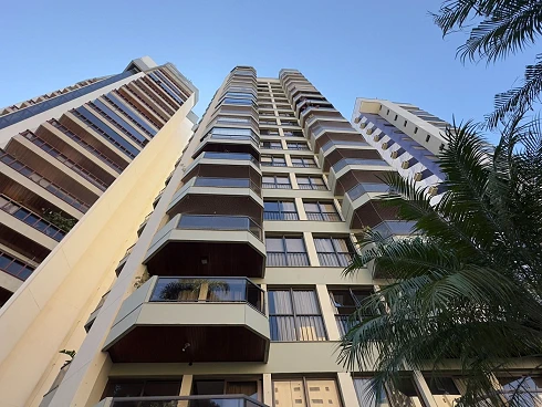 Apartamento em Cambuí, Campinas