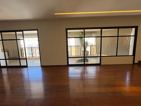 Apartamento em Cambuí, Campinas