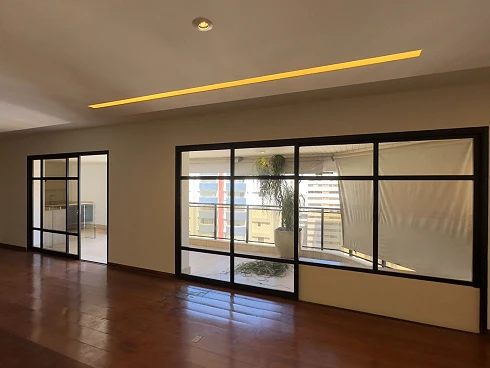 Apartamento em Cambuí, Campinas