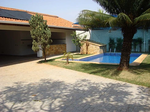 Casa Comercial no Parque Taquaral - Zoneamento: Zm1 (Zona Mista 1)