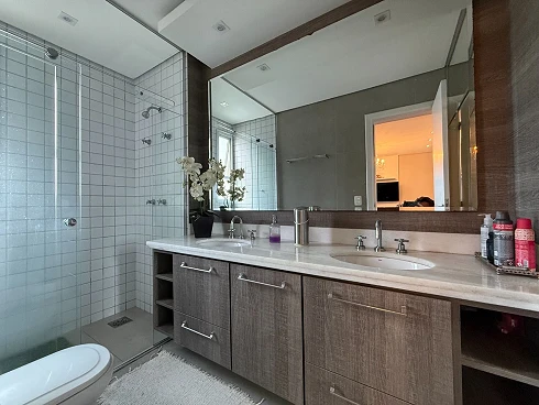 Penthouse Exclusiva no Cambuí com 247M2 | 3 Suítes | 4 Vagas | Jacuzzi - Foto 28