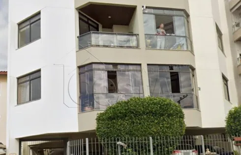 Apartamento com 2 quartos em Canasvieiras, Florianópolis