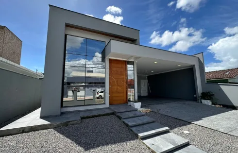 Casa com 3 quartos em Centro, Palhoça