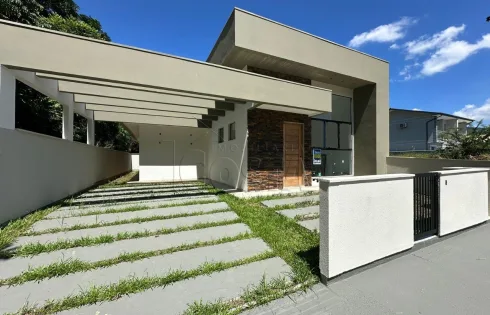 Casa com 0 quartos em Forquilhas, São José