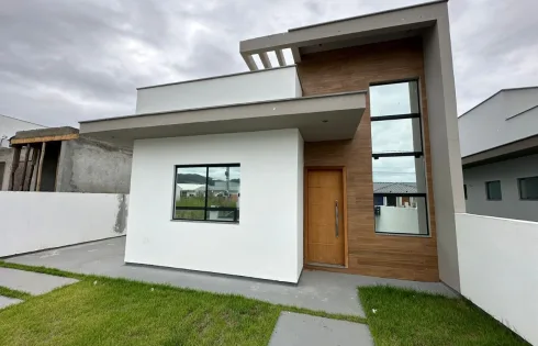 Casa com 3 quartos em Bela Vista, Palhoça