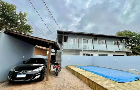 Casa com 2 quartos em Aririú, Palhoça